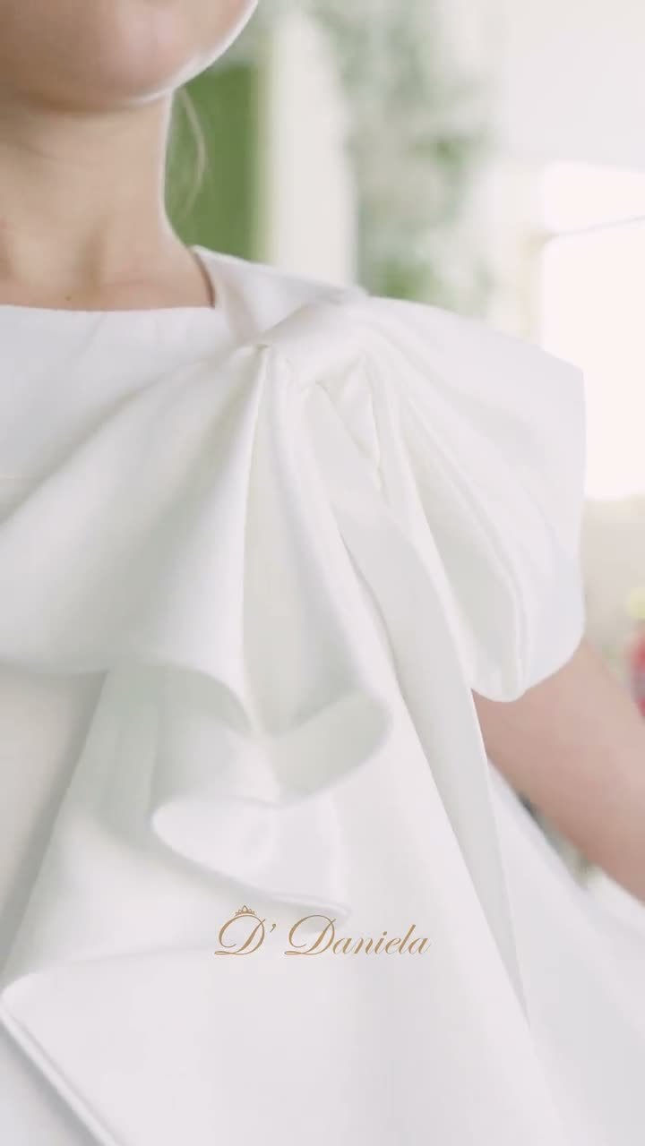 D'Daniela National Day dress reel